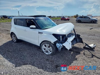 Czwarte zdjęcie samochodu z boku: 2016 KIA SOUL ! VIN:KNDJX3A53G7277562 - miniatura