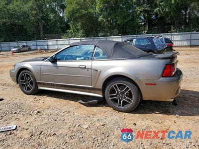Drugie zdjęcie samochodu z przodu: 2002 FORD MUSTANG VIN:1FAFP44472F180027 - miniatura