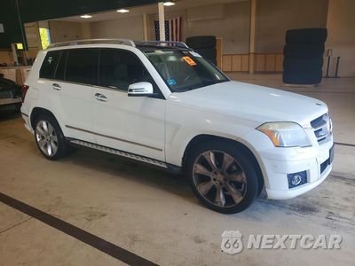 Czwarte zdjęcie samochodu z boku: 2010 MERCEDES-BENZ GLK 350 4MATIC VIN:WDCGG8HB9AF404308 - miniatura