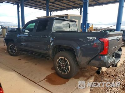 Drugie zdjęcie samochodu z przodu: 2025 TOYOTA TACOMA TRD SPORT VIN:3TYLB5JN6ST071108 - miniatura