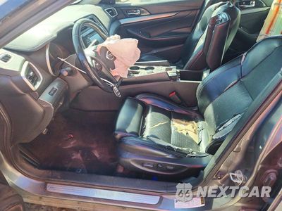 Zdjęcie 7 z 12 samochodu: 2018 NISSAN MAXIMA 3.5 SV VIN:1N4AA6AP4JC376643 - miniatura
