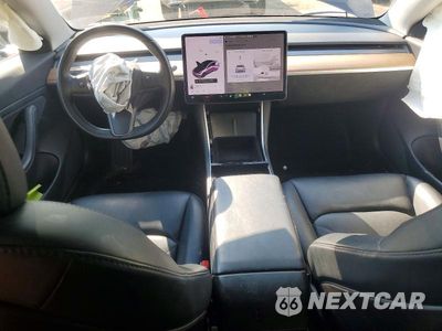 Zdjęcie 8 z 12 samochodu: 2018 TESLA MODEL 3 VIN:5YJ3E1EB3JF089709 - miniatura