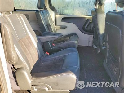 Zdjęcie 11 z 13 samochodu: 2017 DODGE GRAND CARAVAN SXT VIN:2C4RDGCG9HR807633 - miniatura