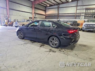 Drugie zdjęcie samochodu z przodu: 2024 KIA FORTE LXS VIN:3KPF24AD7RE803986 - miniatura