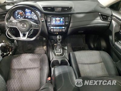 Zdjęcie 8 z 13 samochodu: 2019 NISSAN ROGUE SV VIN:JN8AT2MV3KW387533 - miniatura