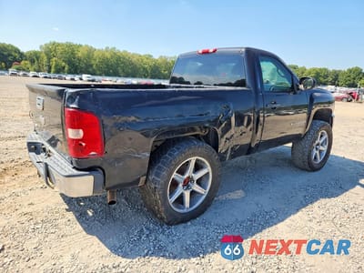 Trzecie zdjęcie samochodu z tyłu: 2008 CHEVROLET SILVERADO C1500 VIN:1GCEC14X78Z269727 - miniatura
