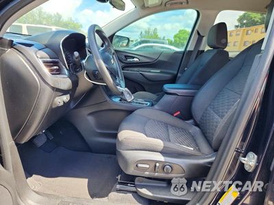 Zdjęcie 7 z 13 samochodu: 2021 CHEVROLET EQUINOX LT VIN:2GNAXKEV2M6145352 - miniatura
