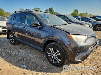 Czwarte zdjęcie samochodu z boku: 2017 TOYOTA RAV4 LE VIN:2T3ZFREV7HW344544 - miniatura