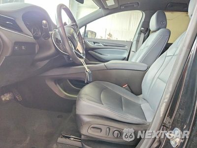 Zdjęcie 7 z 13 samochodu: 2022 BUICK ENCLAVE ESSENCE VIN:5GAEVAKW5NJ138294 - miniatura