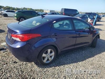 Trzecie zdjęcie samochodu z tyłu: 2013 HYUNDAI ELANTRA GLS VIN:5NPDH4AE5DH367271 - miniatura