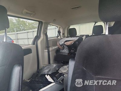Zdjęcie 10 z 13 samochodu: 2011 DODGE GRAND CARAVAN EXPRESS VIN:2D4RN4DG2BR726087 - miniatura