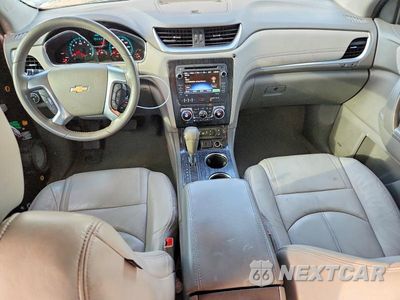 Zdjęcie 8 z 14 samochodu: 2015 CHEVROLET TRAVERSE LT VIN:1GNKRHKD9FJ184023 - miniatura