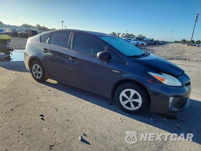 Czwarte zdjęcie samochodu z boku: 2014 TOYOTA PRIUS TWO VIN:JTDKN3DU2E1819585 - miniatura