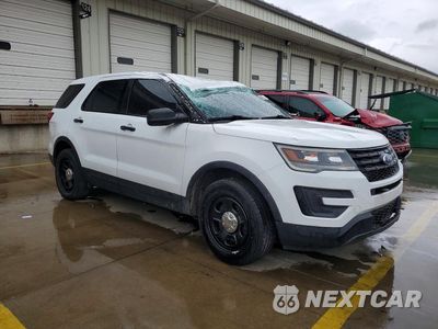Czwarte zdjęcie samochodu z boku: 2017 FORD EXPLORER POLICE INTERCEPTOR VIN:1FM5K8AR4HGE13081 - miniatura