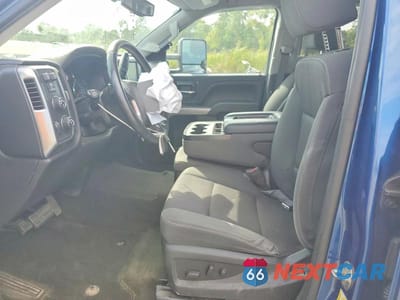 Zdjęcie 7 z 12 samochodu: 2016 CHEVROLET SILVERADO K1500 LT VIN:1GCVKREC3GZ226661 - miniatura
