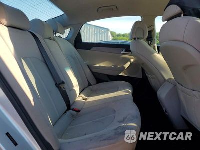 Zdjęcie 10 z 12 samochodu: 2017 HYUNDAI SONATA SE VIN:5NPE24AF4HH538001 - miniatura