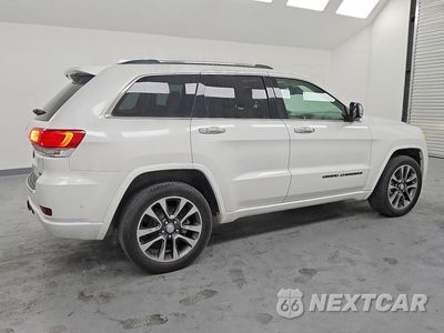 Trzecie zdjęcie samochodu z tyłu: 2017 JEEP GRAND CHEROKEE OVERLAND VIN:1C4RJFCG6HC632995 - miniatura