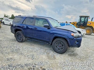 Czwarte zdjęcie samochodu z boku: 2022 TOYOTA 4RUNNER SR5 VIN:JTEEU5JRXN5276874 - miniatura
