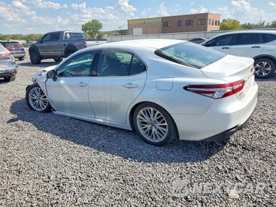 Drugie zdjęcie samochodu z przodu: 2018 TOYOTA CAMRY HYBRID XLE VIN:4T1B21HK2JU509222 - miniatura
