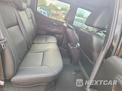 Zdjęcie 10 z 12 samochodu: 2022 TOYOTA TACOMA TRD SPORT VIN:3TMCZ5AN7NM518153 - miniatura