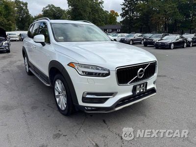 Czwarte zdjęcie samochodu z boku: 2016 VOLVO XC90 T6 VIN:YV4A22PKXG1018167 - miniatura