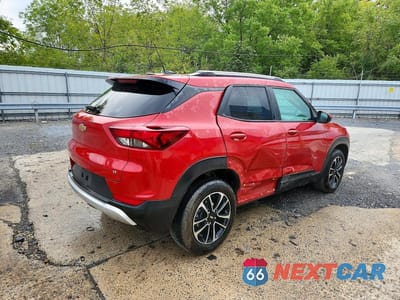 Trzecie zdjęcie samochodu z tyłu: 2026 CHEVROLET TRAILBLAZER LT VIN:KL79MRSLXTB079156 - miniatura