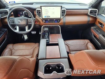 Zdjęcie 8 z 13 samochodu: 2025 TOYOTA TUNDRA 1794 EDITION VIN:5TFMA5EC8SX045521 - miniatura