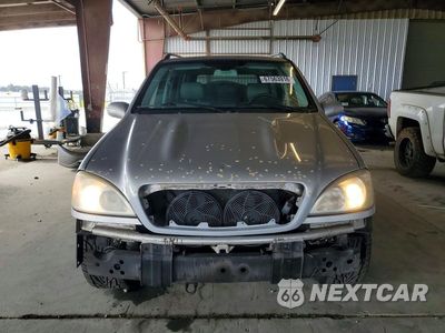 Piąte zdjęcie samochodu w środku: 2005 MERCEDES-BENZ ML 350 VIN:4JGAB57E15A564556 - miniatura