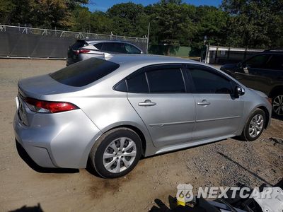 Trzecie zdjęcie samochodu z tyłu: 2022 TOYOTA COROLLA LE VIN:JTDEPMAE6N3003137 - miniatura