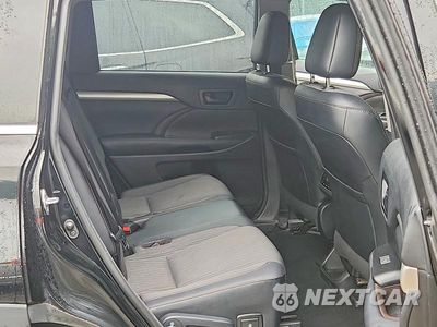 Zdjęcie 11 z 13 samochodu: 2018 TOYOTA HIGHLANDER LE PLUS VIN:5TDBZRFH2JS871190 - miniatura