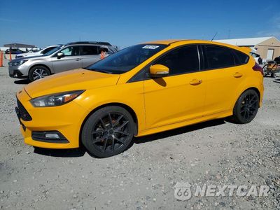 2015 FORD FOCUS ST 1FADP3L93FL248572 - główne zdjęcie licytacji z USA - miniatura