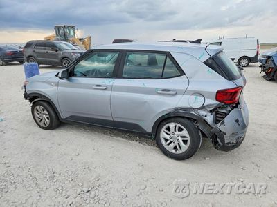Drugie zdjęcie samochodu z przodu: 2021 HYUNDAI VENUE SE VIN:KMHRB8A34MU094130 - miniatura