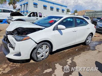 2018 TOYOTA COROLLA LE 5YFBURHEXJP839114 - główne zdjęcie licytacji z USA - miniatura
