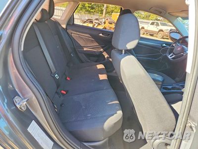 Zdjęcie 10 z 12 samochodu: 2019 VOLKSWAGEN JETTA S VIN:3VWC57BU9KM105558 - miniatura
