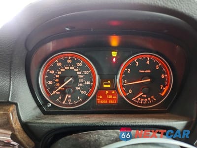 Zdjęcie 9 z 12 samochodu: 2009 BMW 3ER 328 I VIN:WBAPH735X9E128587 - miniatura