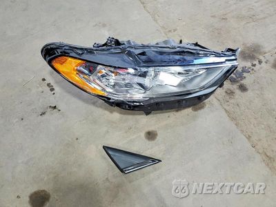 Zdjęcie 12 z 13 samochodu: 2020 FORD FUSION SE VIN:3FA6P0T93LR263528 - miniatura