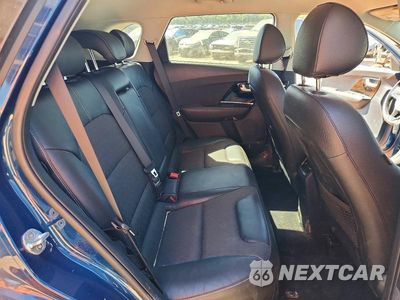 Zdjęcie 10 z 12 samochodu: 2017 KIA NIRO EX VIN:KNDCC3LCXH5037339 - miniatura