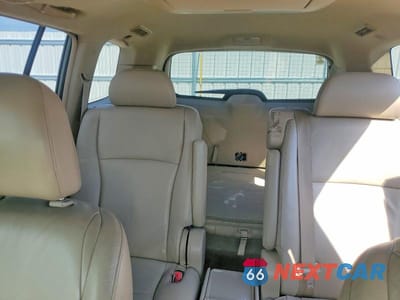 Zdjęcie 10 z 13 samochodu: 2008 TOYOTA HIGHLANDER HYBRID LIMITED VIN:JTEEW44A882011175 - miniatura