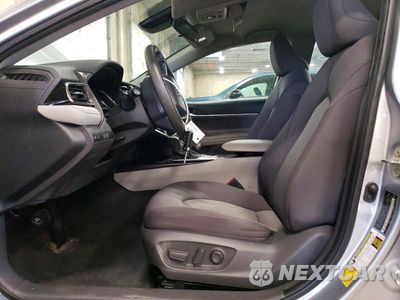 Zdjęcie 7 z 12 samochodu: 2020 TOYOTA CAMRY LE VIN:4T1C11AK8LU991490 - miniatura