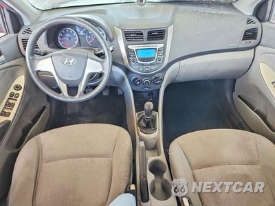 Zdjęcie 8 z 12 samochodu: 2012 HYUNDAI ACCENT GLS VIN:KMHCT4AE4CU165080 - miniatura