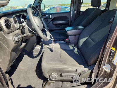 Zdjęcie 7 z 12 samochodu: 2022 JEEP WRANGLER UNLIMITED SPORT VIN:1C4HJXDG4NW133137 - miniatura