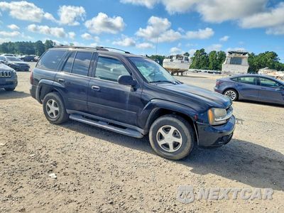 Czwarte zdjęcie samochodu z boku: 2006 CHEVROLET TRAILBLAZER LS VIN:1GNDS13S062114714 - miniatura