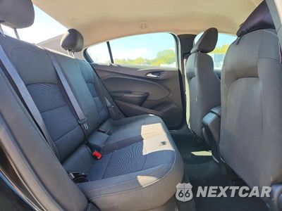 Zdjęcie 10 z 12 samochodu: 2017 CHEVROLET CRUZE LS VIN:1G1BC5SM9H7215921 - miniatura