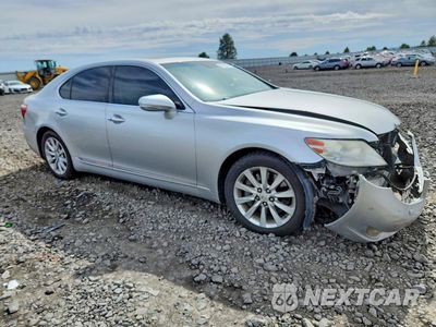 Czwarte zdjęcie samochodu z boku: 2010 LEXUS LS 460 VIN:JTHCL5EF4A5005350 - miniatura
