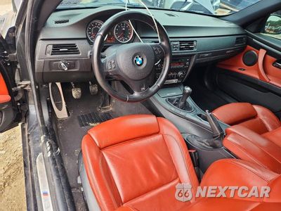 Zdjęcie 8 z 12 samochodu: 2011 BMW M3 VIN:WBSKG9C56BE368732 - miniatura