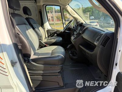 Piąte zdjęcie samochodu w środku: 2017 RAM PROMASTER 1500 1500 STANDARD VIN:3C6TRVAG2HE546403 - miniatura
