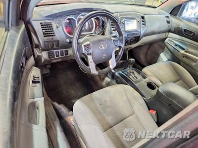 Zdjęcie 8 z 12 samochodu: 2015 TOYOTA TACOMA BASE VIN:5TFUX4ENXFX039557 - miniatura