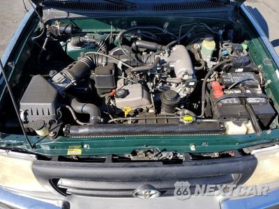 Zdjęcie 11 z 12 samochodu: 2000 TOYOTA TACOMA BASE VIN:4TANL42N6YZ672936 - miniatura