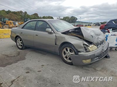 Czwarte zdjęcie samochodu z boku: 2000 LEXUS ES 300 VIN:JT8BF28G6Y0268937 - miniatura