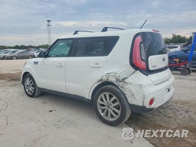 Drugie zdjęcie samochodu z przodu: 2018 KIA SOUL + VIN:KNDJP3A57J7590718 - miniatura